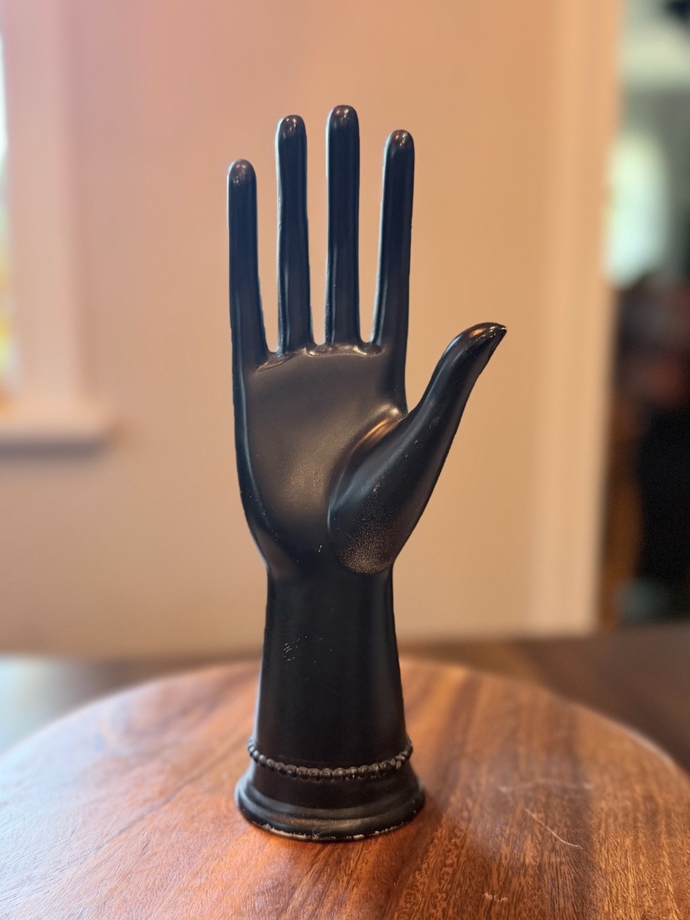 Pottery Barn Teen Black Iron Jewelry Ring Hand Holder Stand Modern Display Art